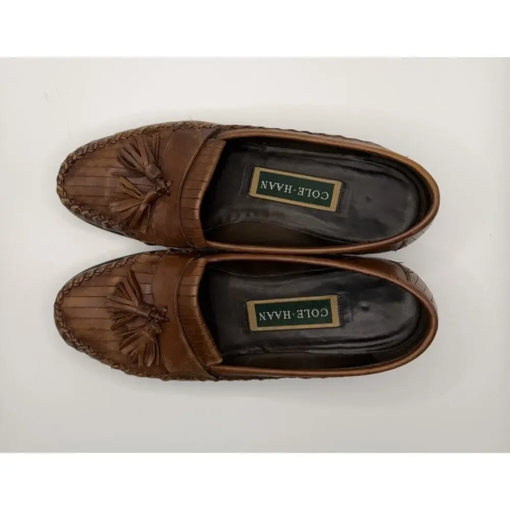 Cole Haan women’s Brown Leather Tasseled Loafer Dress Shoes Size 7.5 Flats